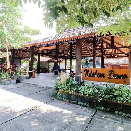 Hotel Omah Rohadi Syariah By Ndalem Beong Magelang Exterior foto