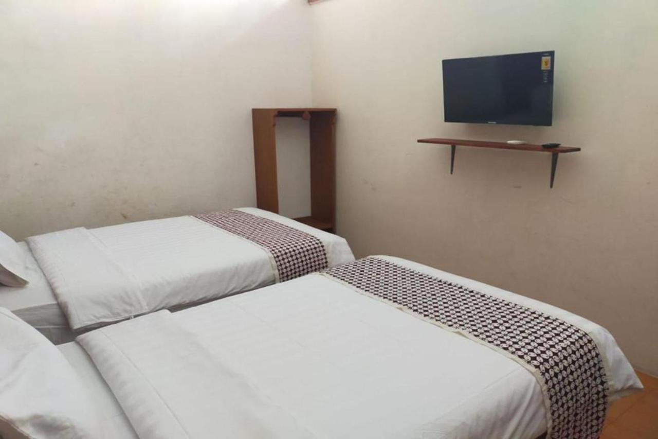 Hotel Omah Rohadi Syariah By Ndalem Beong Magelang Exterior foto