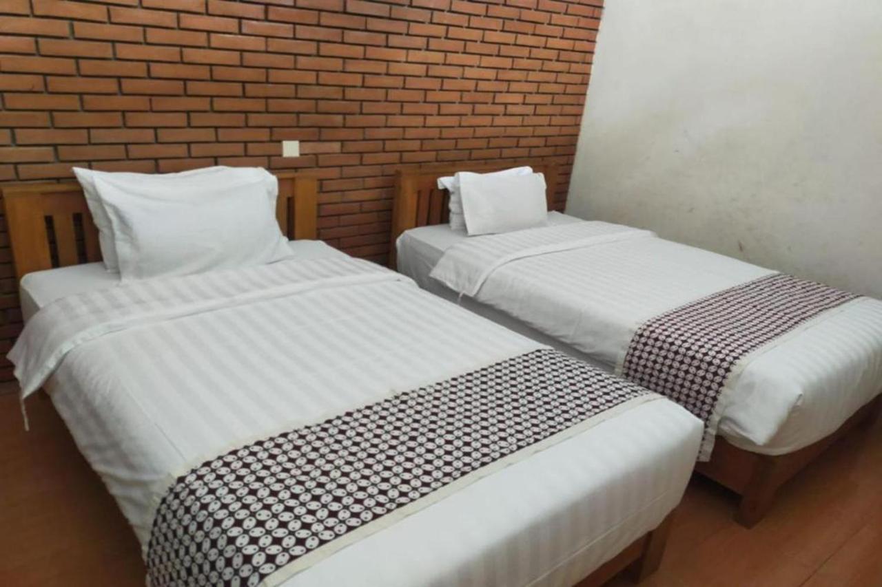 Hotel Omah Rohadi Syariah By Ndalem Beong Magelang Exterior foto